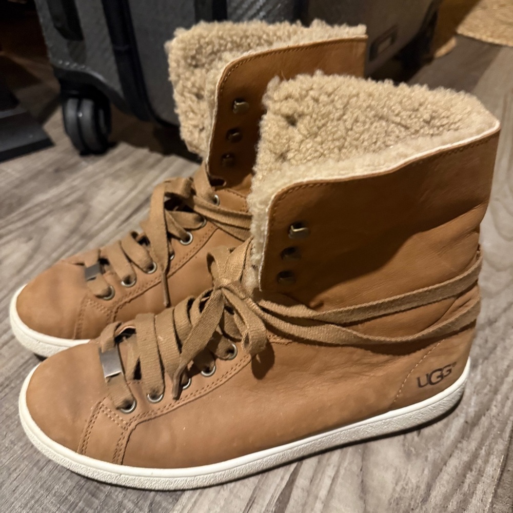 Ugg boots - image 1